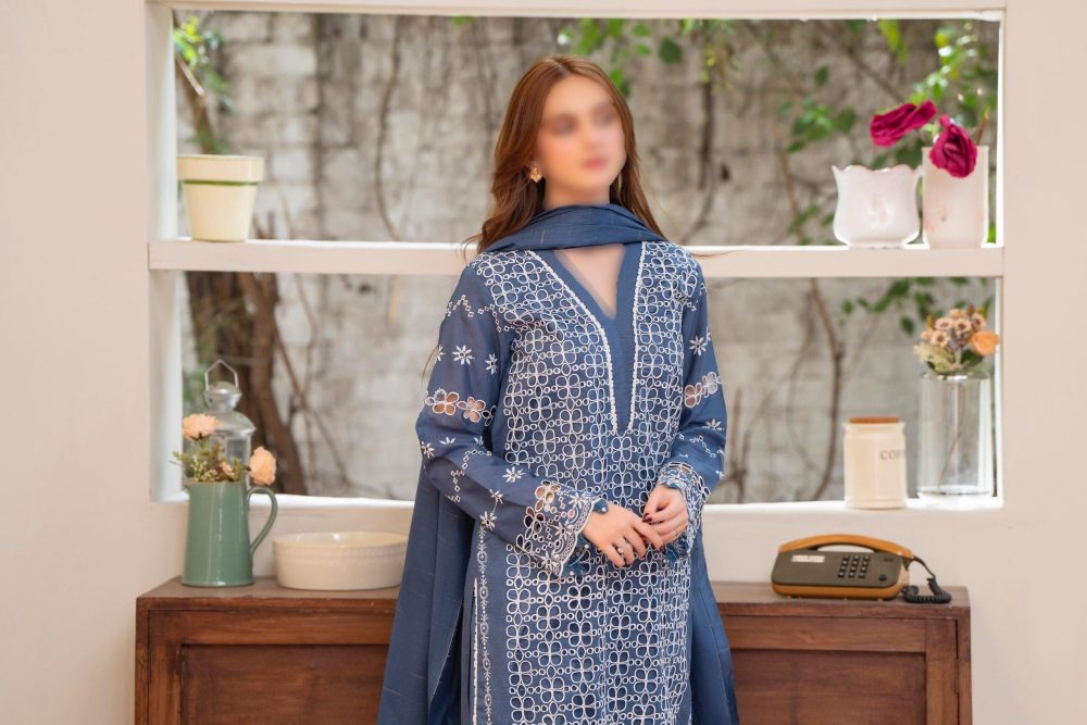 Merakhi Unstitched Blue Embroidered 3 Piece Lawn Suit - Image 7