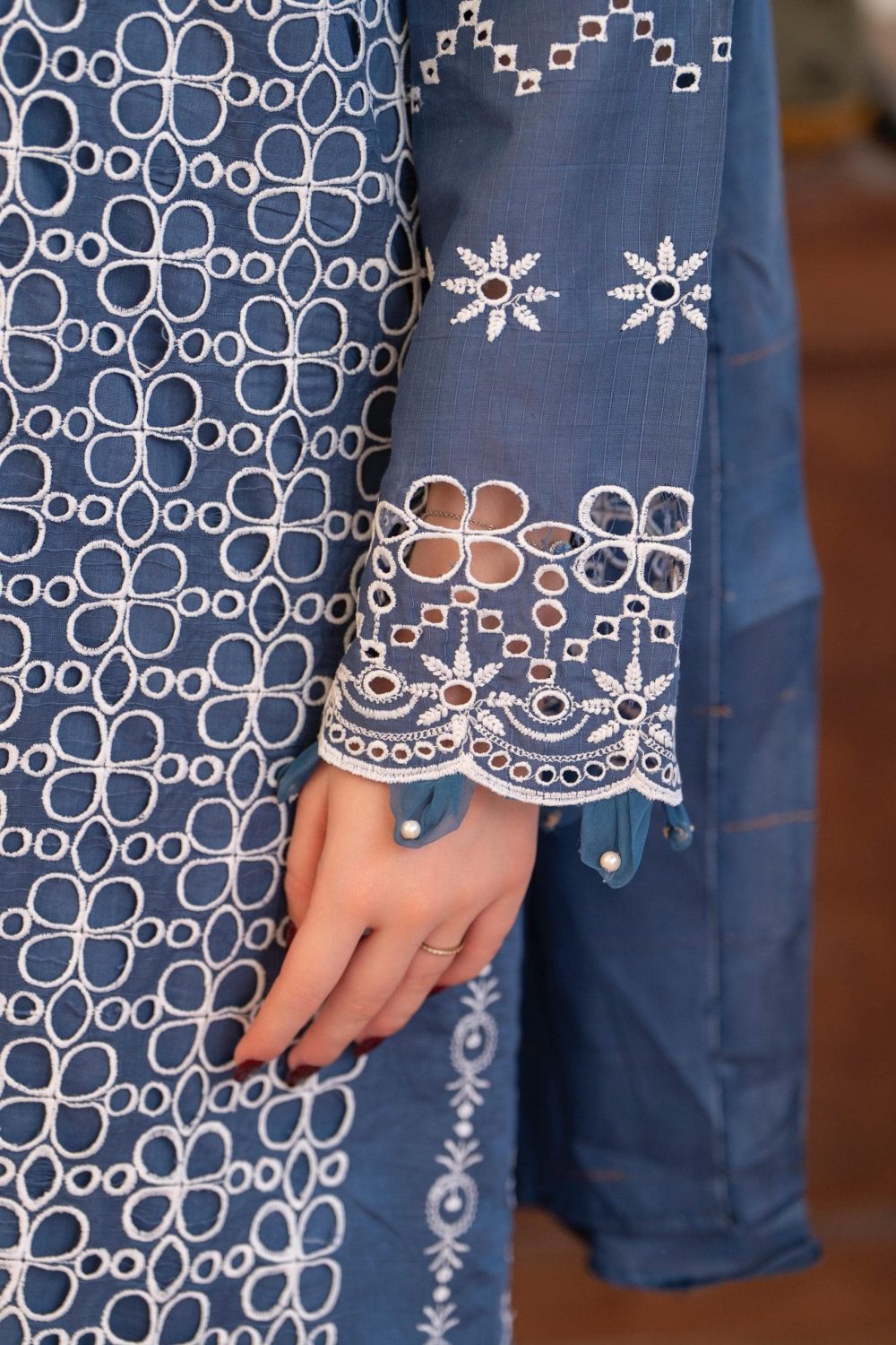 Merakhi Unstitched Blue Embroidered 3 Piece Lawn Suit - Image 5