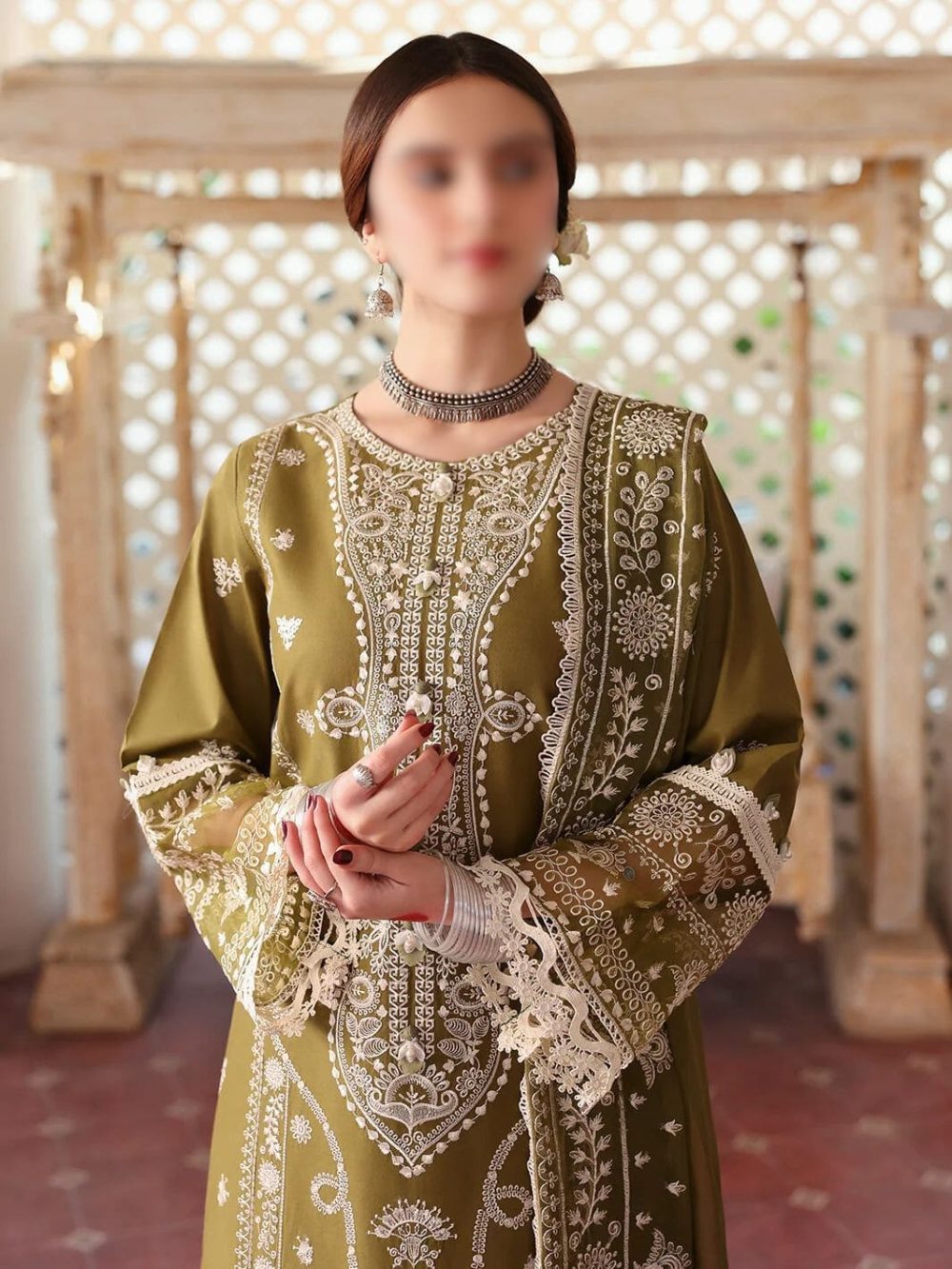 Qalamkar Unstitched Embroidered 3 Piece Lawn Suit - Image 3