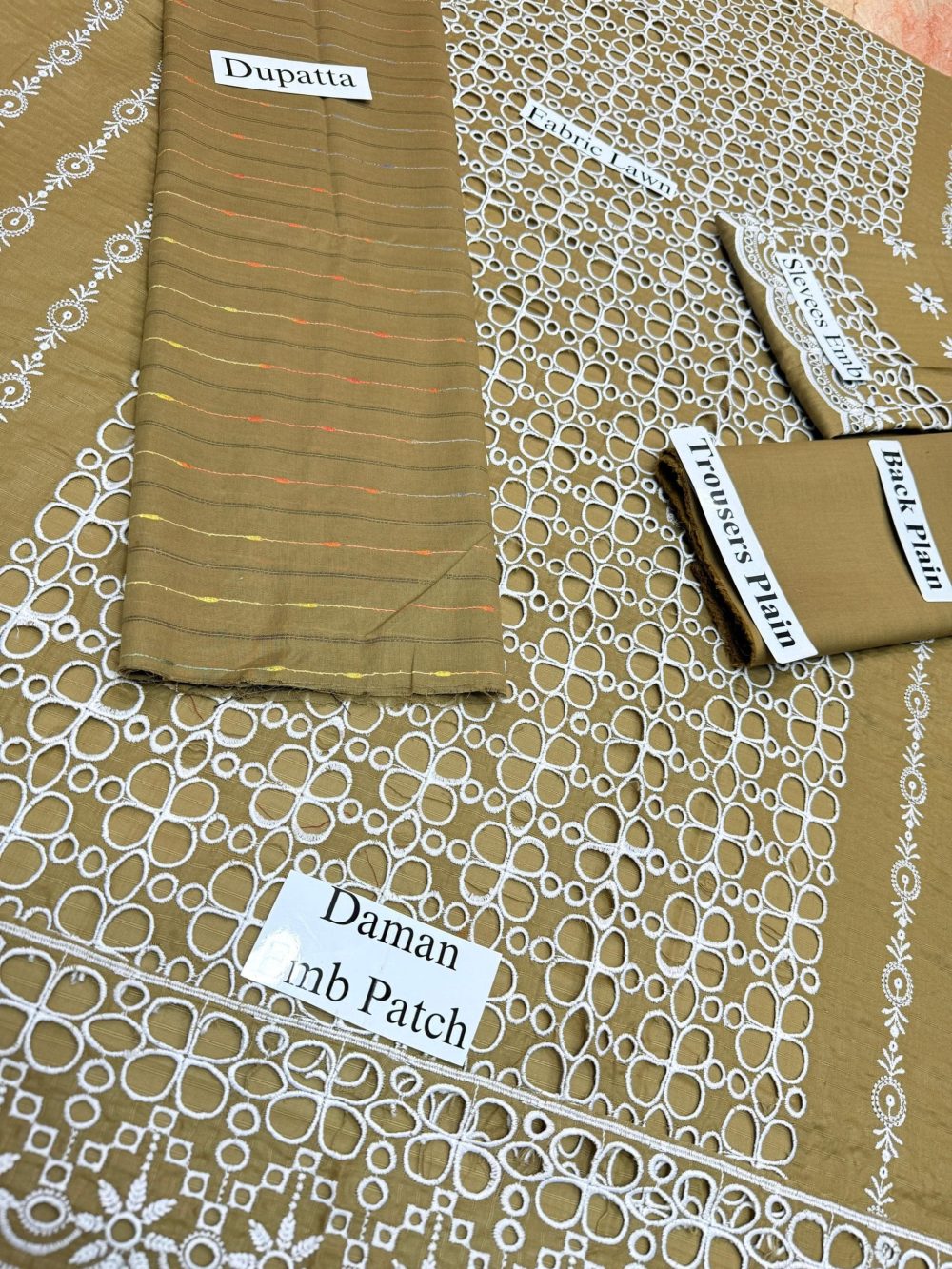Merakhi Unstitched Golden Chickenkari 3 Piece Lawn Suit - Image 4