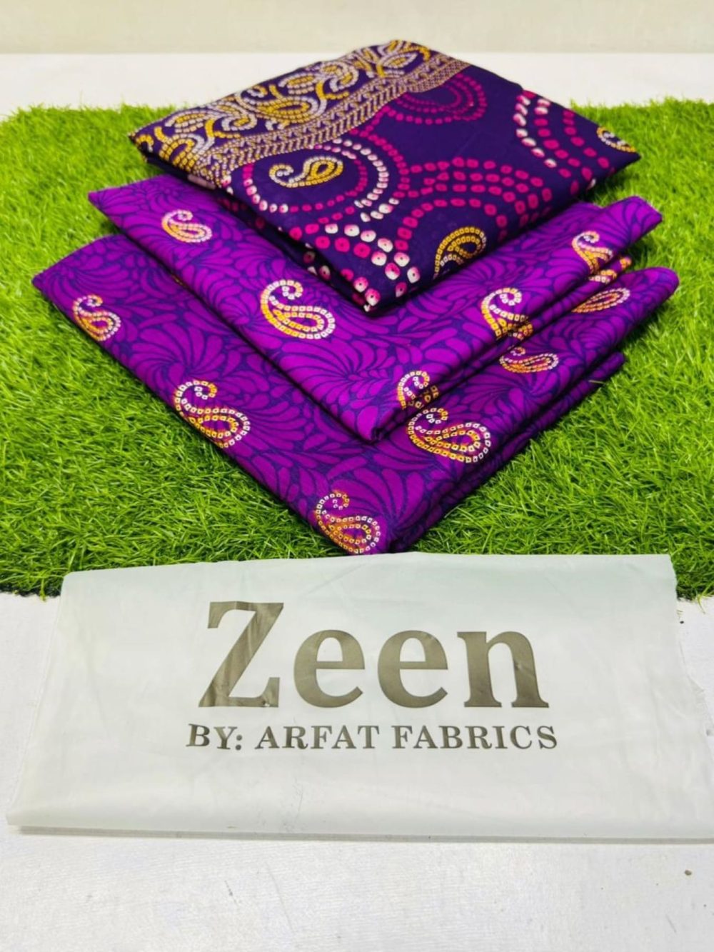 Zeen Unstitched Purple Printed 3 Piece Lawn Suit