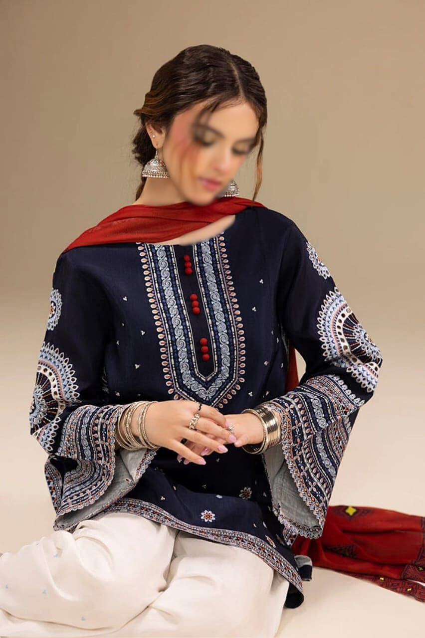 Close-up of Jazmin Embroidered Shirt and Trouser on Model – Elegant Front Embroidery