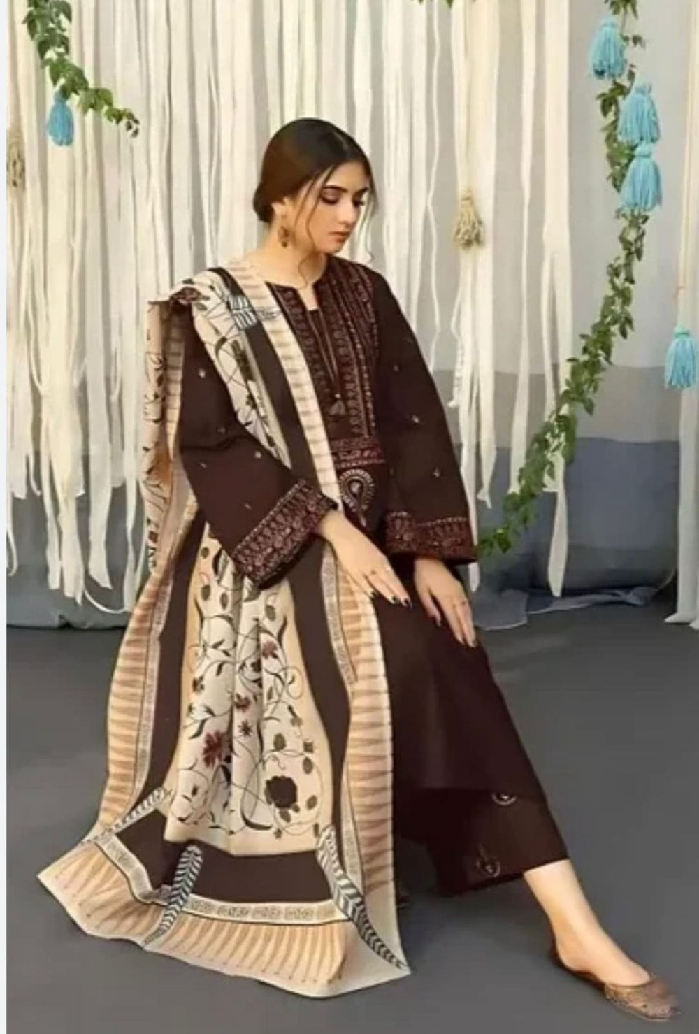 Unstitched Winter Dhanak 3 Piece Embroidered Suit