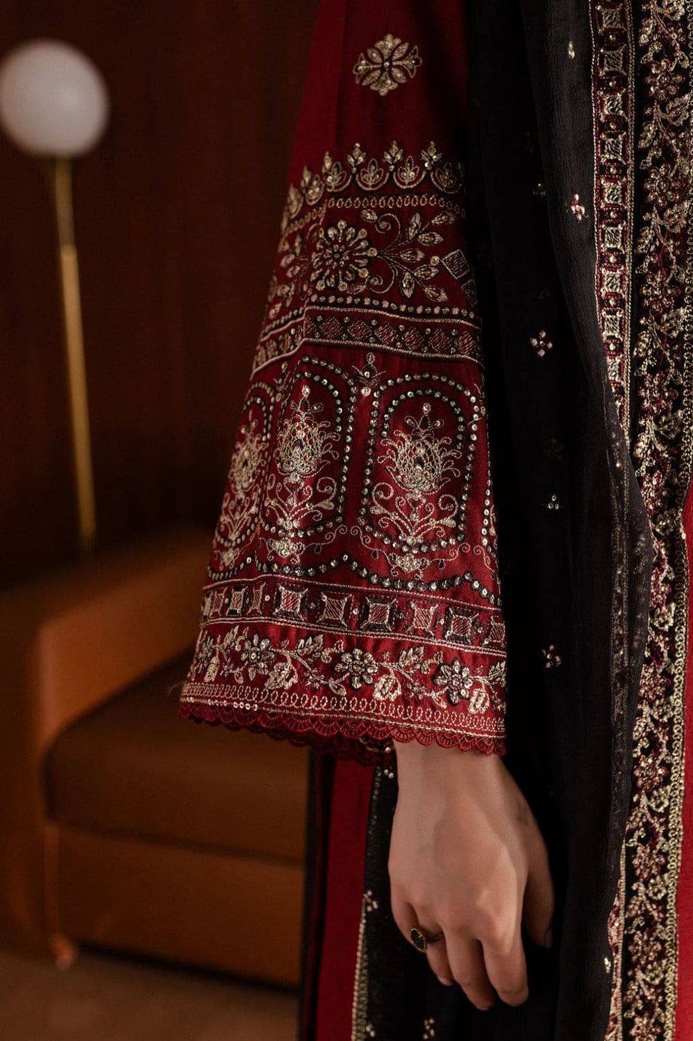 BATIK 7218 – Embroidered Dhanak 3 Piece Winter Suit with Shawl - Image 4