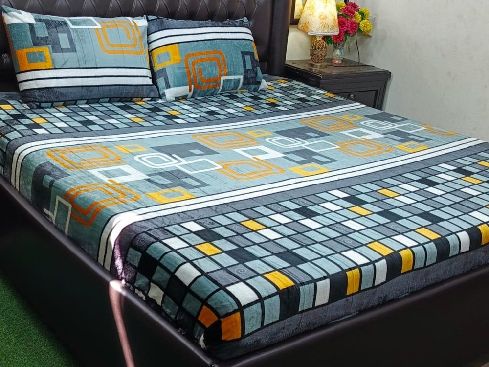 3 Piece Cozy Fleece Bedsheet – Geometric Style - Image 3