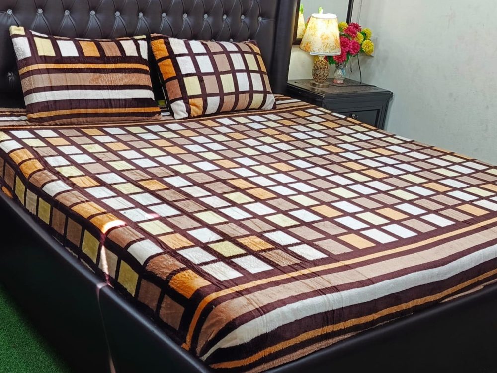 3 Piece Cozy Fleece Bedsheet – Geometric Style - Image 5