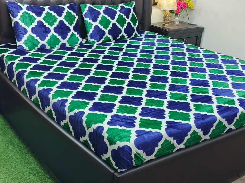 Warm Fleece King Size Bedsheet – Modern Patterns (7 Designs) - Image 6