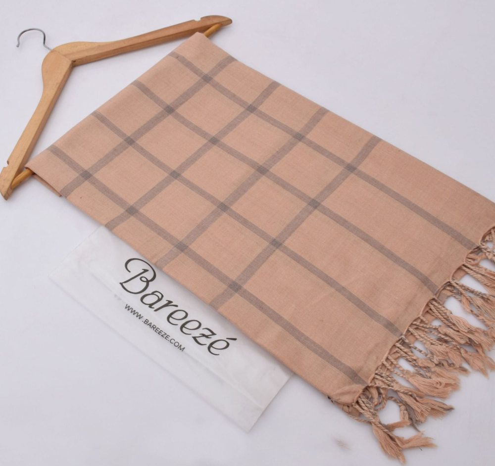 Winter Women’s Wool Shawl - Image 5
