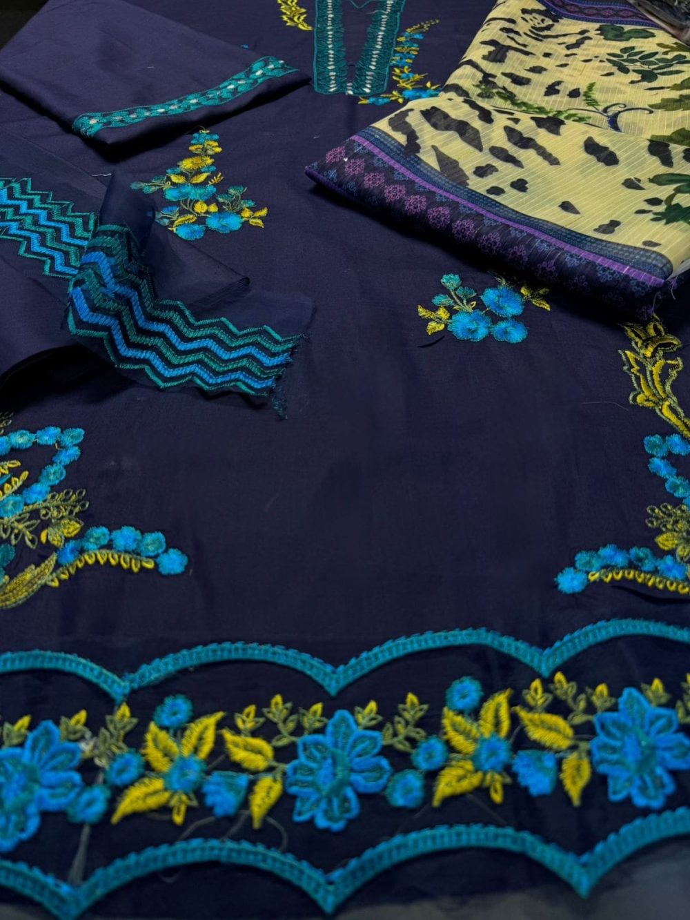 Charizma 3PC Embroidered Lawn Suit with Slub Monark Dupatta - Image 4