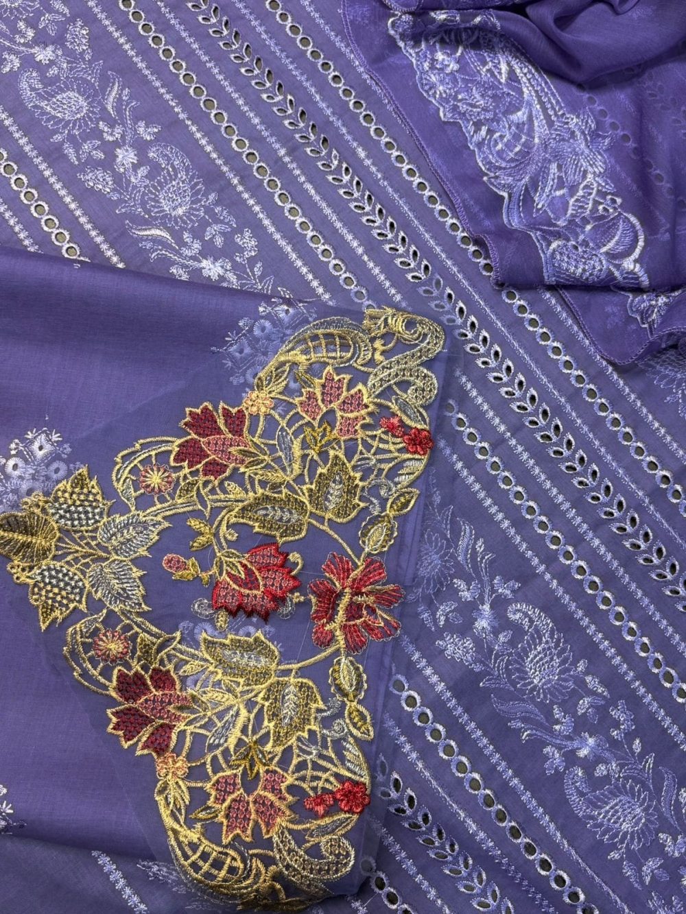 Qalamkar 3 Piece Lawn Air Jet Suit – Summer Casual Collection - Image 2