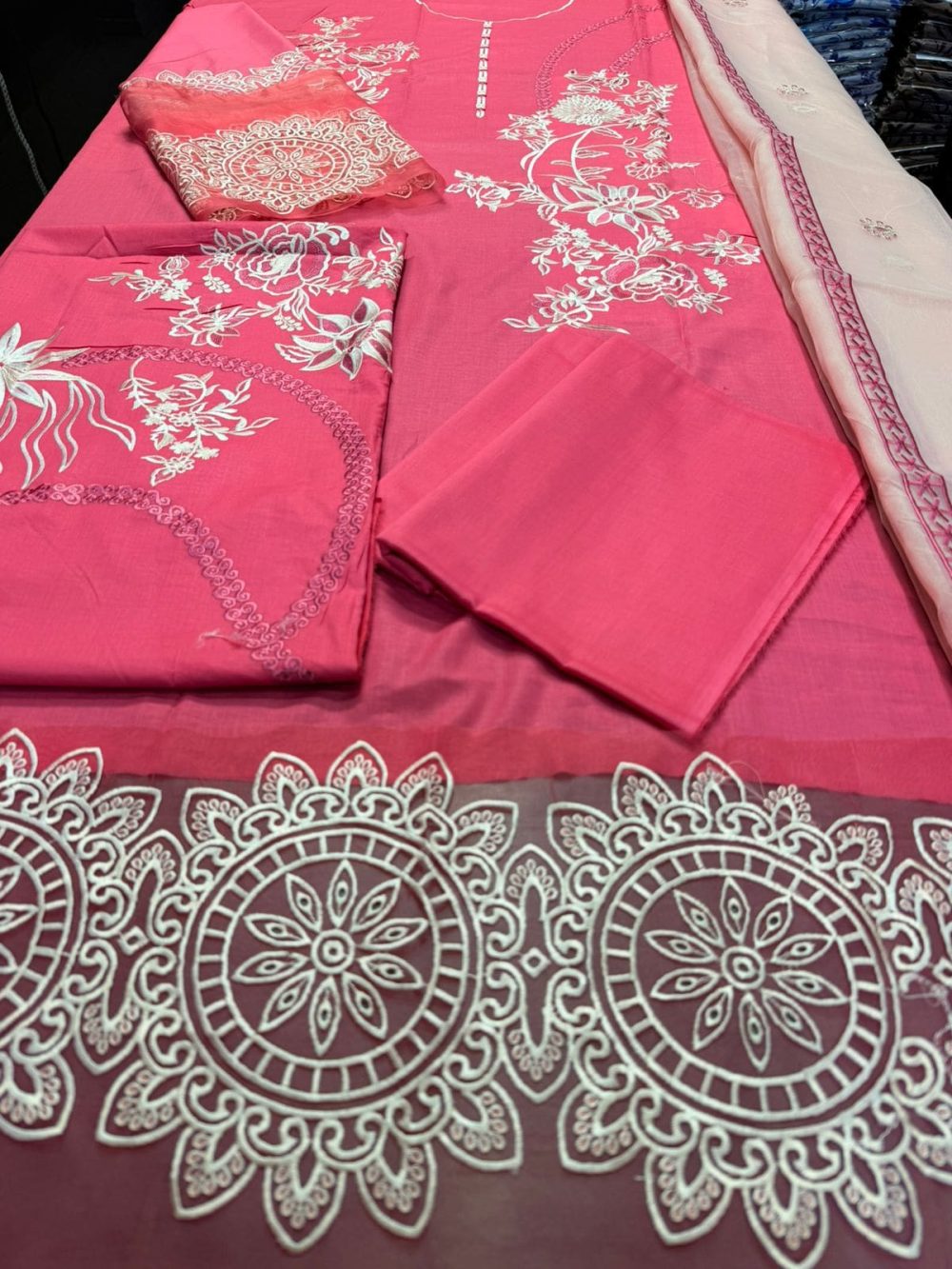 Roheenaz 3 Piece Embroidered Lawn Suit With Organza Dupatta - Image 4