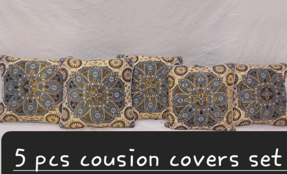 5 Pcs Grey Velvet Jacquard Cushion Covers Set With Zip Closure