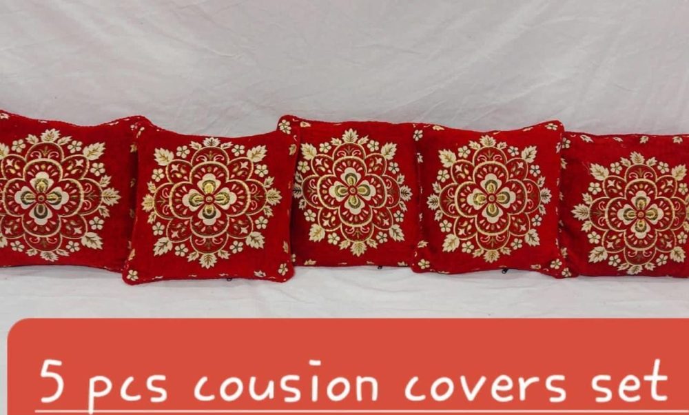 5 Pcs Red Velvet Jacquard Cushion Covers Set With Zip Closure