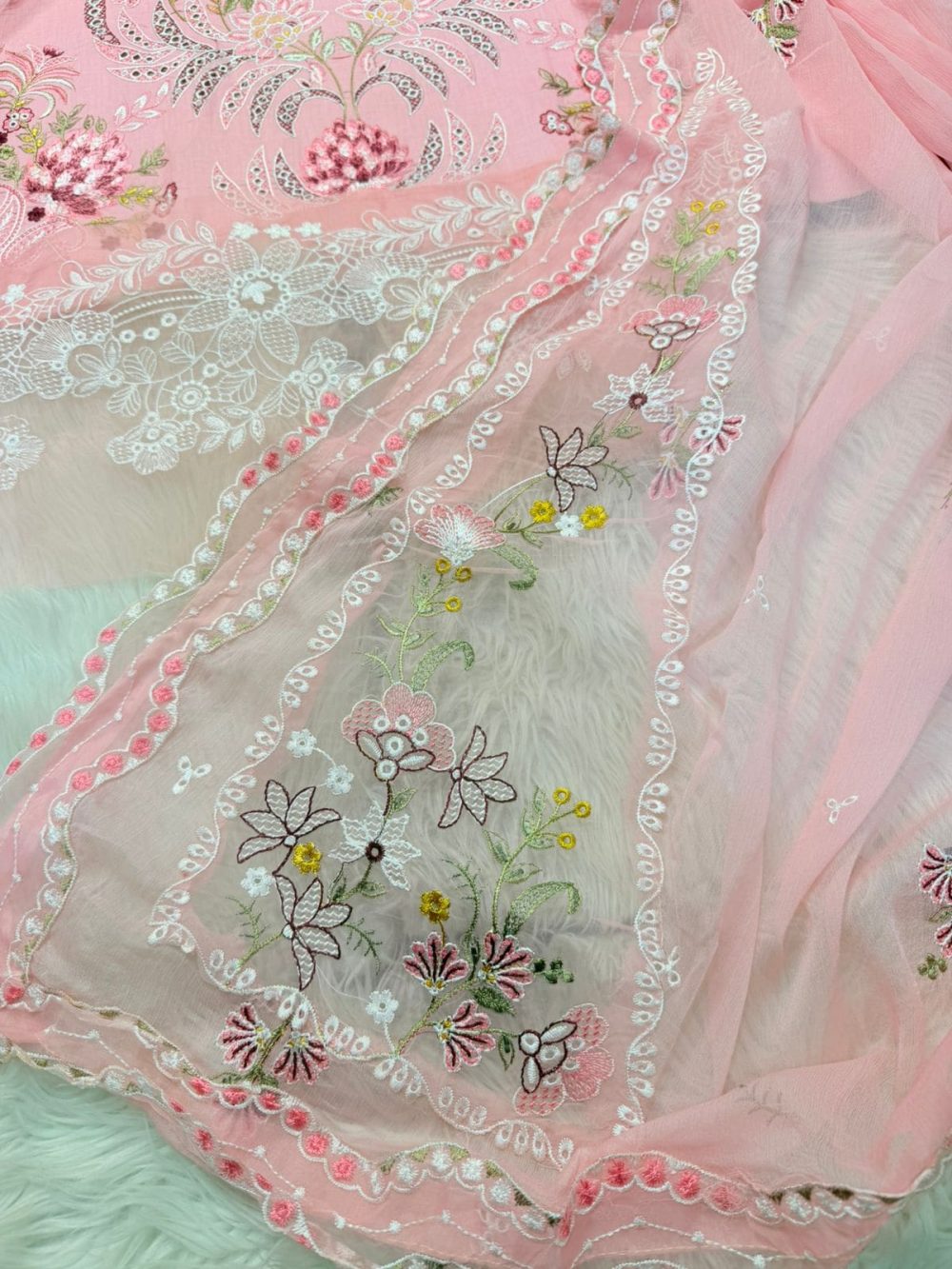 Aneelas Pink 3 Piece Embroidered Lawn Suit With Bamber Chiffon Dupatta - Image 5