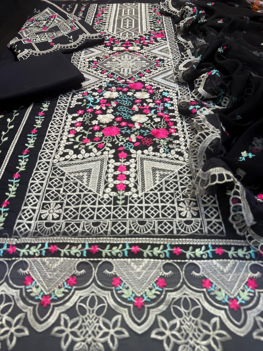 Bin Ilyas 3 Piece Black Embroidered Lawn Suit Bamber Dupatta - Image 4